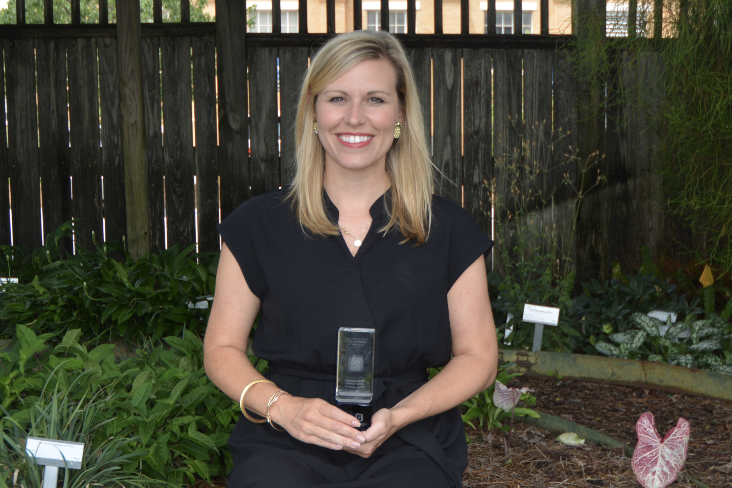Dr. Lindsey Welch Receives Inaugural GPhA “Faculty Member of the Year” Award