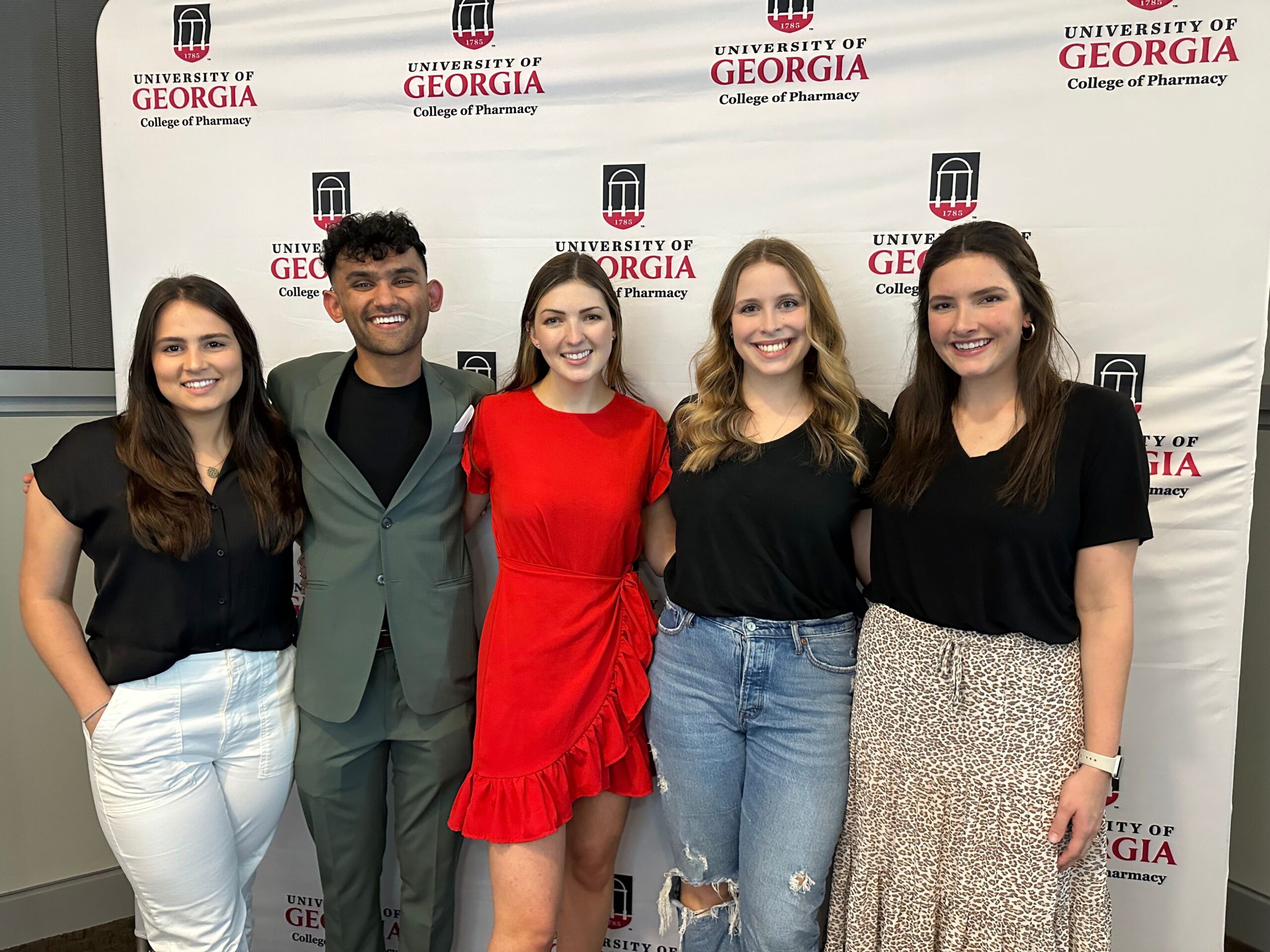 PharmD Class of 2023 Officers Reflect on Time at the College